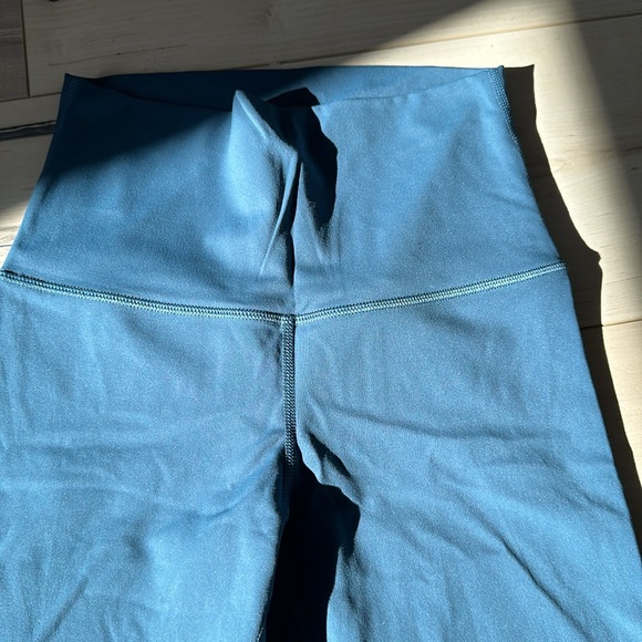 Teal 25” from inseam legggings 12” across waste so size small - Picture 3 of 7